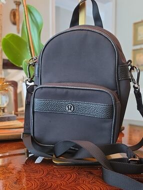 lululemon athletica Now & Always Convertible Backpack Bag Mini $128